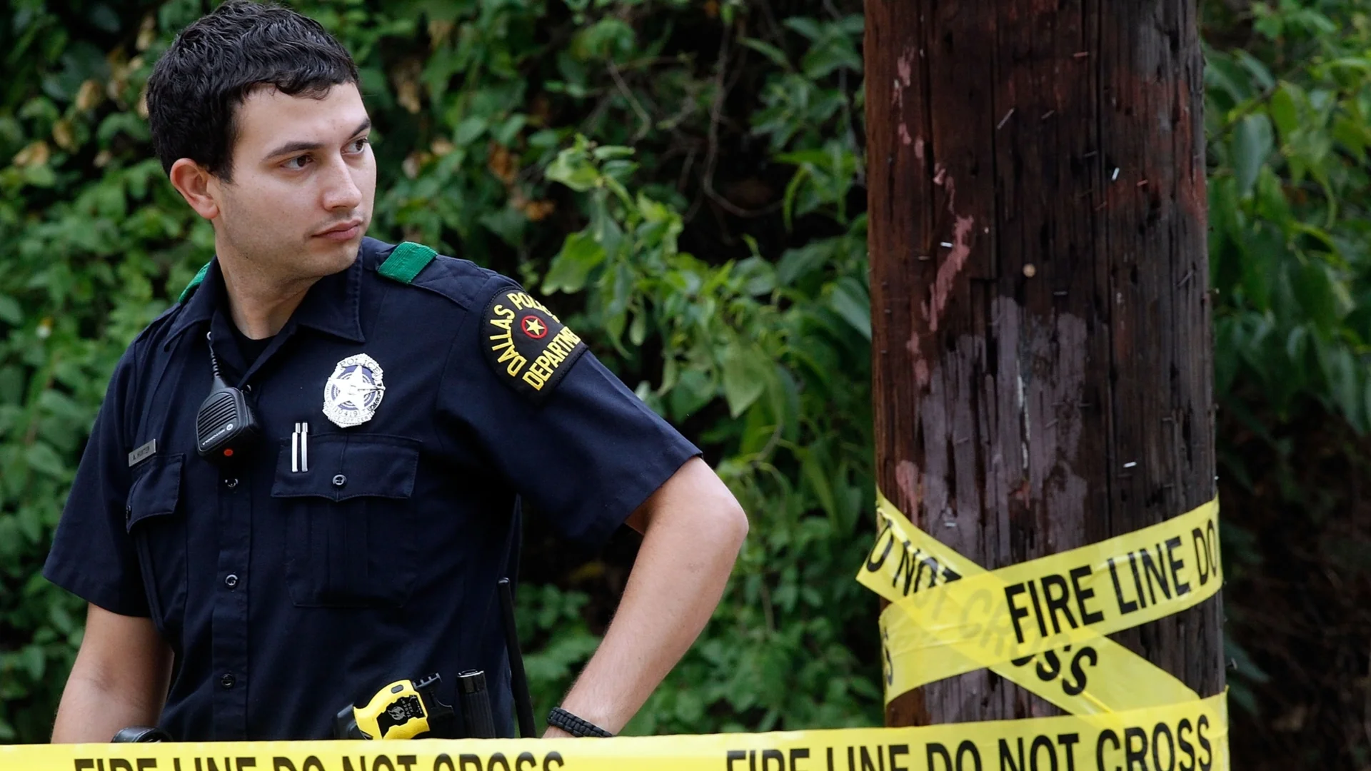 Има загинал при стрелбата в Канзас, фенове задържали един от нападателите (ВИДЕО)