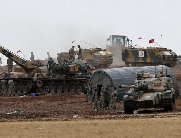 Турски военни на съд заради нелегален внос на оръжие в Сирия