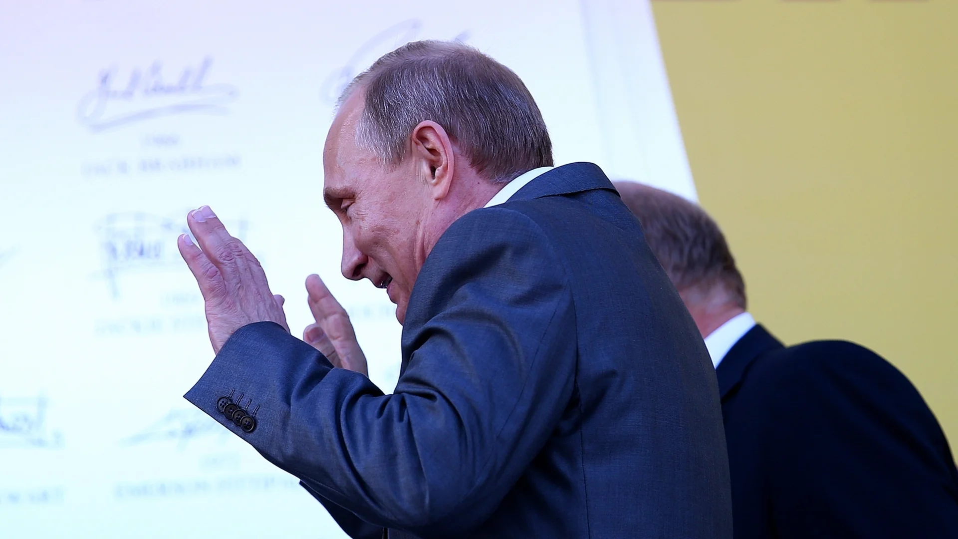 "Ядрено оръжие" срещу Путин: Украйна да вземе руските пари в западни банки