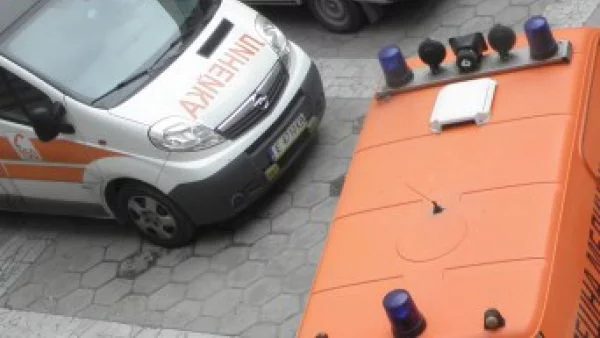 Семейство с бебе пострадаха при катастрофа