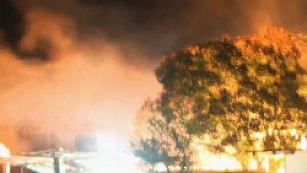 17 души загинаха при пожар в търговски център в Китай