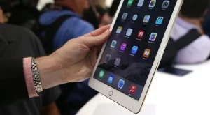 Продажбите на iPad бележат сериозен срив 