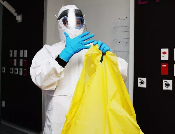 Тестовете на ваксина срещу еболa показали "обещаващи резултати"