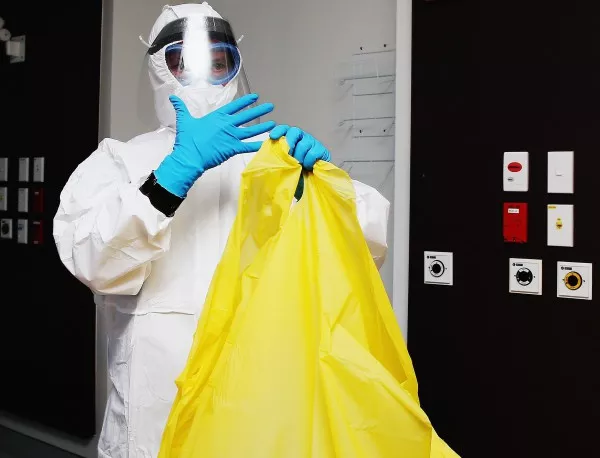 Над 14 хил. души са се заразили с ебола, отчита СЗО