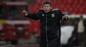 Национален селекционер? Балъков е срам за професията