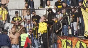 {{ otherArticle[0].article.title }}