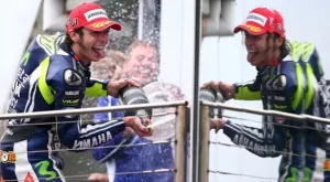 Валентино Роси напомни за най-славните си години