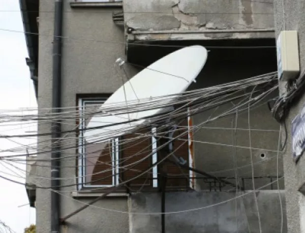 Еврорегламент маха висящите кабели от сградите