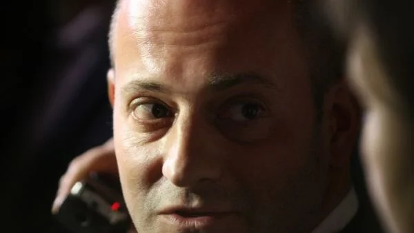 Радан Кънев: Цветанов в момента приглася на медиите на Пеевски