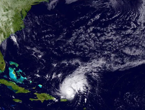 Ураганът "Патриция" остлабна до четвърта степен