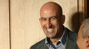 {{ otherArticle[0].article.title }}