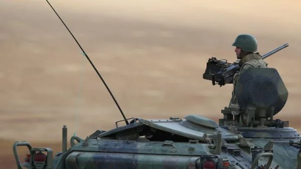 Турската армия влезе в Сирия