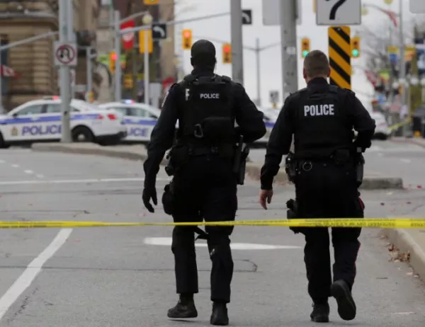 Четирима души са убити при стрелба в Канада