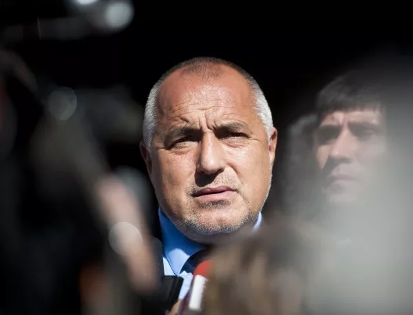 Борисов вече се оплака "на чужденците" колко ще му е трудно