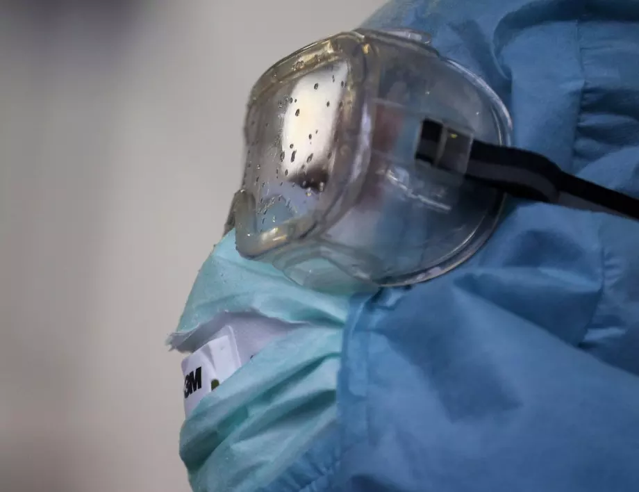18-годишен от Кот д'Ивоар заразен с ебола