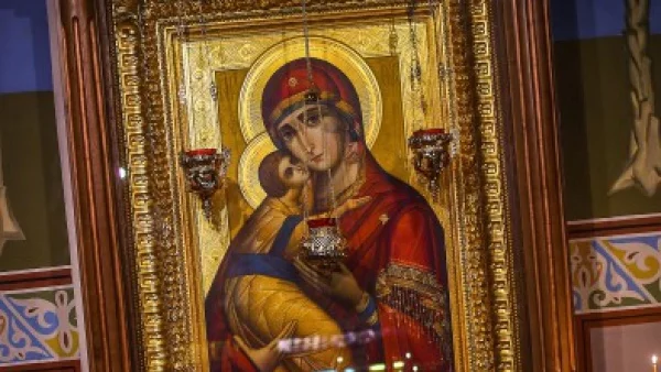 Покров на Пресвета Богородица