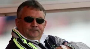 Курдов: Лошо е, че цялата "синя" общност трябва да козирува на т.нар. собственик на Левски!