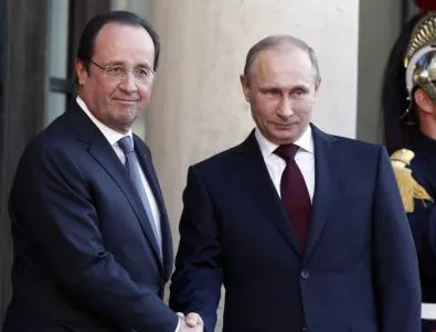 Париж и Москва разтрогнаха договора за доставка на десантните кораби 