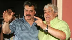 Вуцов подкрепи Батков в спора с феновете: Не им е мястото във властта