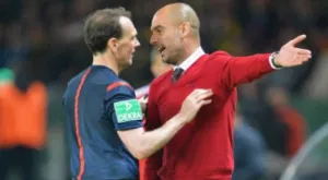 Наказват Гуардиола за спречкване със съдийка