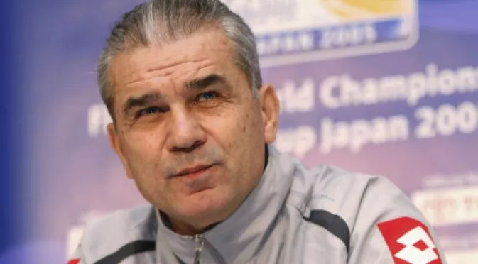 Румъния заложи на Йорданеску по пътя към Евро 2016
