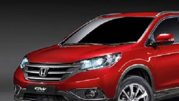 Списание твърди, че Honda CR-V не е с 4х4, а само с предно