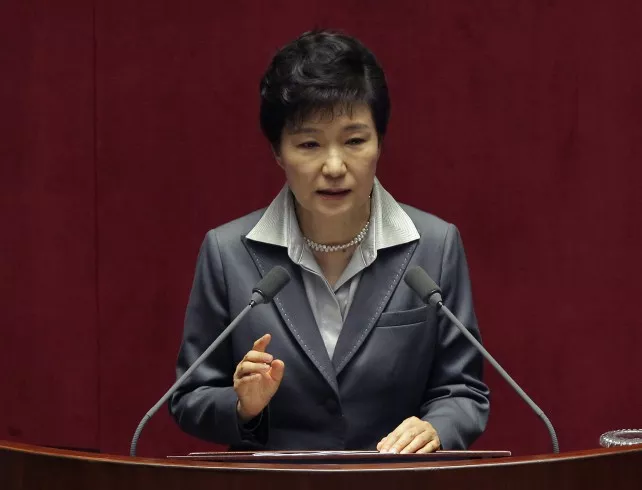 Опозицията иска незабавна оставка на президента на Южна Корея