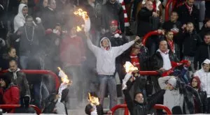 Поне 15 задържани "сини" и "червени" фенове след сбиване