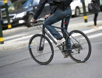 Белгийски министър откри велоалея, откраднаха му колелото
