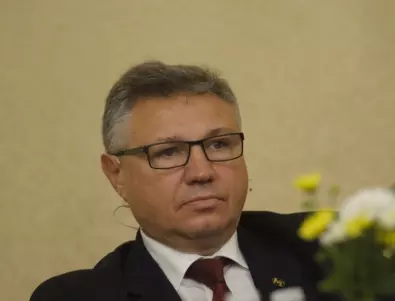 Шаламанов: Надявам се Радев да се срещне със Зеленски и да му каже, че Крим е украински
