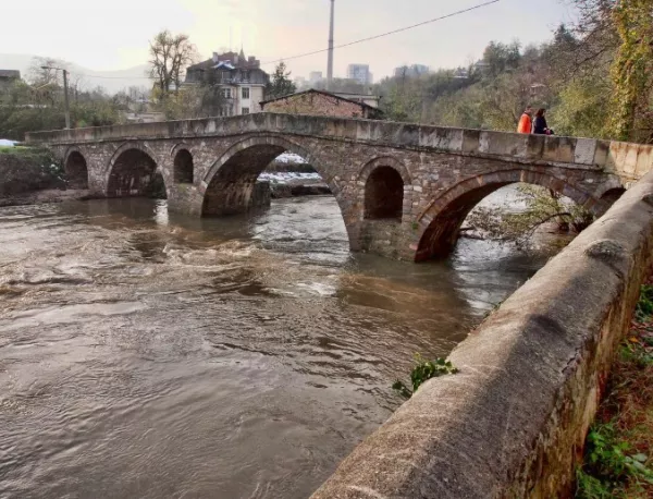 Рашидов не намери пари да ремонтира моста на Кольо Фичето край Бяла