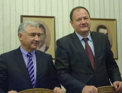 Мерджанов: Миков е полезният лидер за БСП