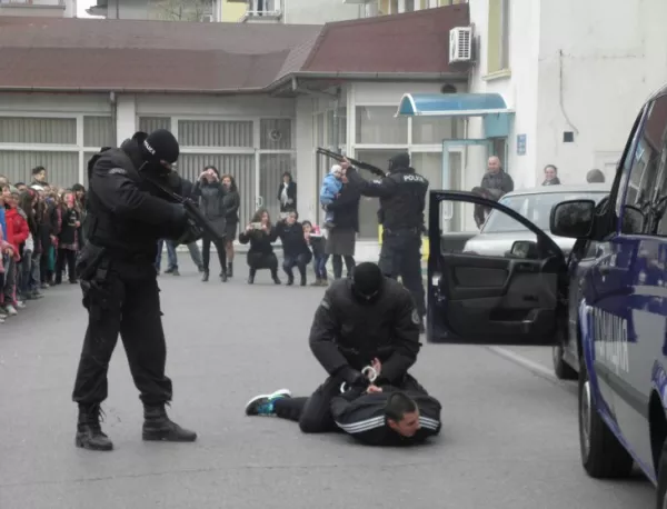 21 нарушители заловени след акция на МВР в Смолян
