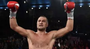 Ковальов завоюва диамантен пояс