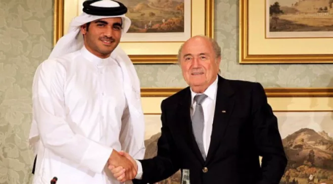 Блатер: Катар губи Мондиал 2022, шейхове поддържат Ислямска държава