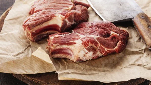 Как бързо да размразите месо без микровълнова фурна (ВИДЕО)