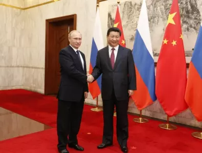 Задълбочаване на безграничното партньорство: Путин кацна в Пекин