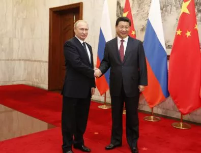 Китай готов да помага на рублата, ако Русия поиска