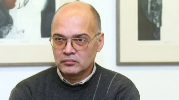 Независимо кой е на власт, всеки има група олигарси, които започват да стават привилегировани – дали ще им купувате дупките или ще им дават ТЕЦ-ове, това е част от играта