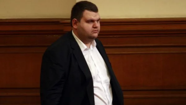 Пеевски: Ще се явя в прокуратурата, но да се яви и Слави Трифонов