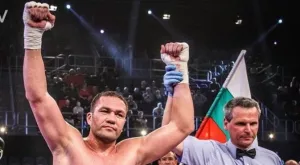 Кобрата бие Кличко по килограми - 112:111,5