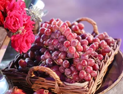 От златните ръце на баба: Разберете тайната как се прави компот от грозде за зимата