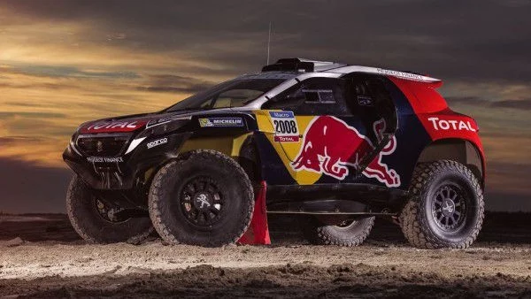 Това са "бойните" цветове на Peugeot 2008 DKR