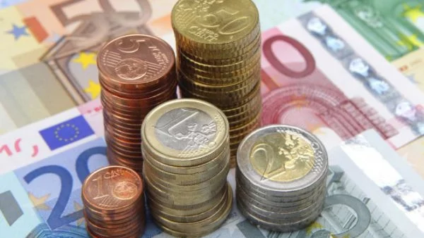 Заем от 300 млн. евро попълва Фонда за гарантиране на влоговете