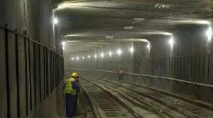 Строежът на метрото затваря половината бул. "България" за две години
