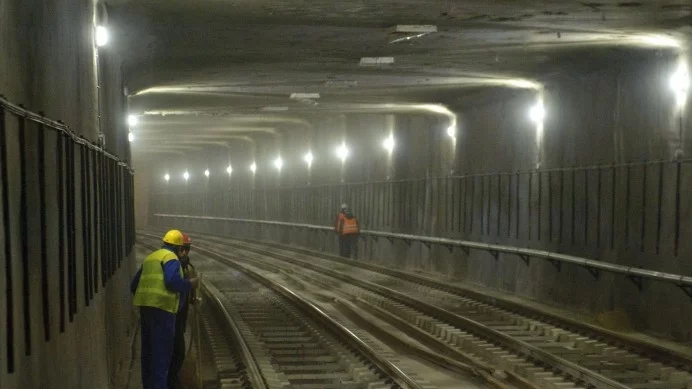 10 души пострадаха при сблъсък на два влака в Букурещкото метро