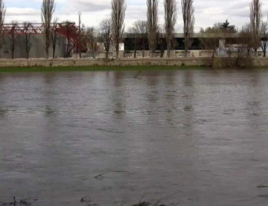 МОСВ: Преустановено е замърсяването на река Марица 