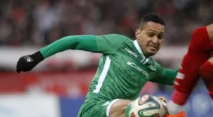 {{ otherArticle[0].article.title }}