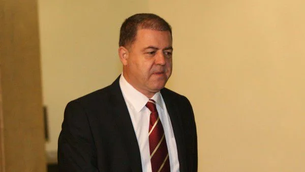 Не е изпращано официално запитване за разполагане на американска военна техника у нас