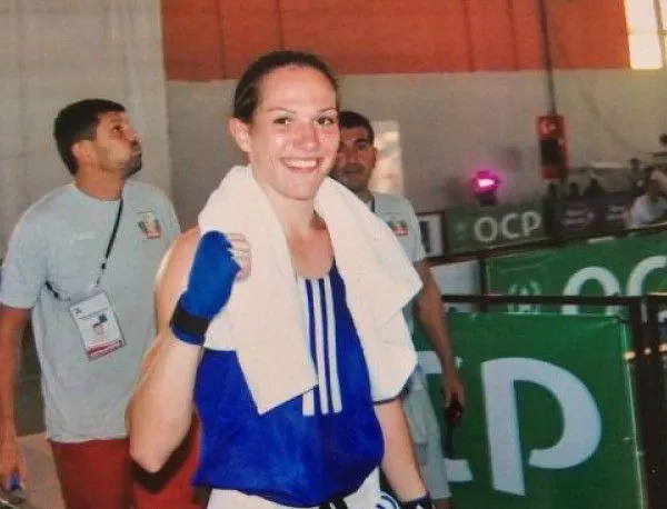Световната шампионка по бокс става почетен гражданин на Асеновград 